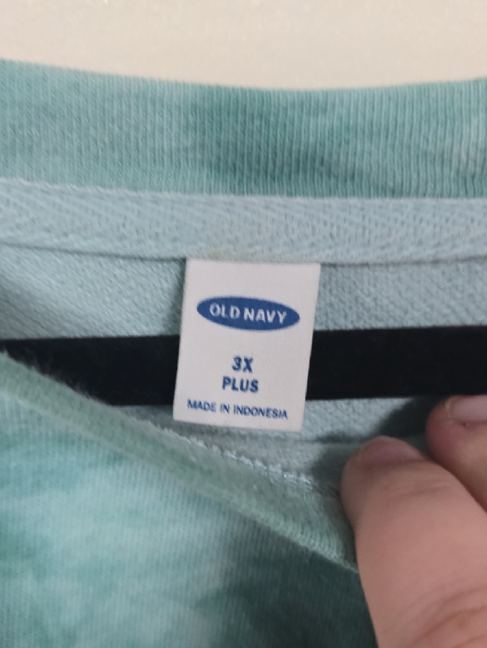 🎊 Old Navy Mint Green Tie-Dye Pullover Sweatshirt - Picture 2 of 4